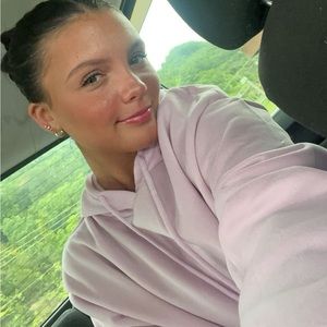 Meet your Posher, Mylee